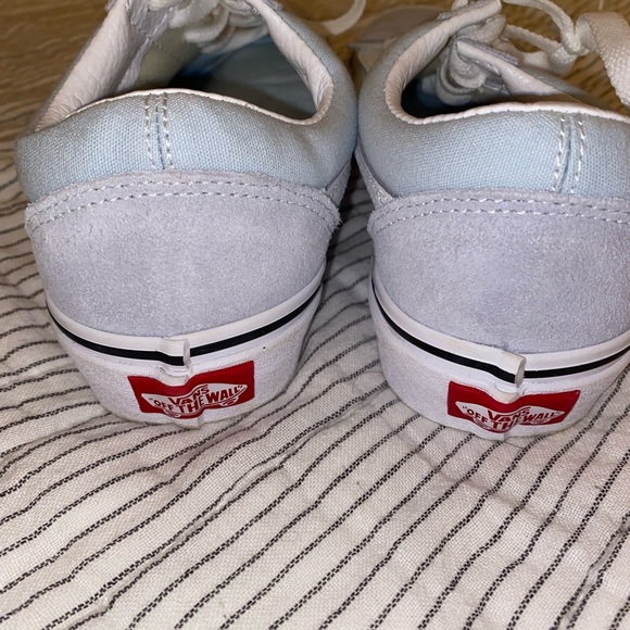 Vans - Picture 5 of 5